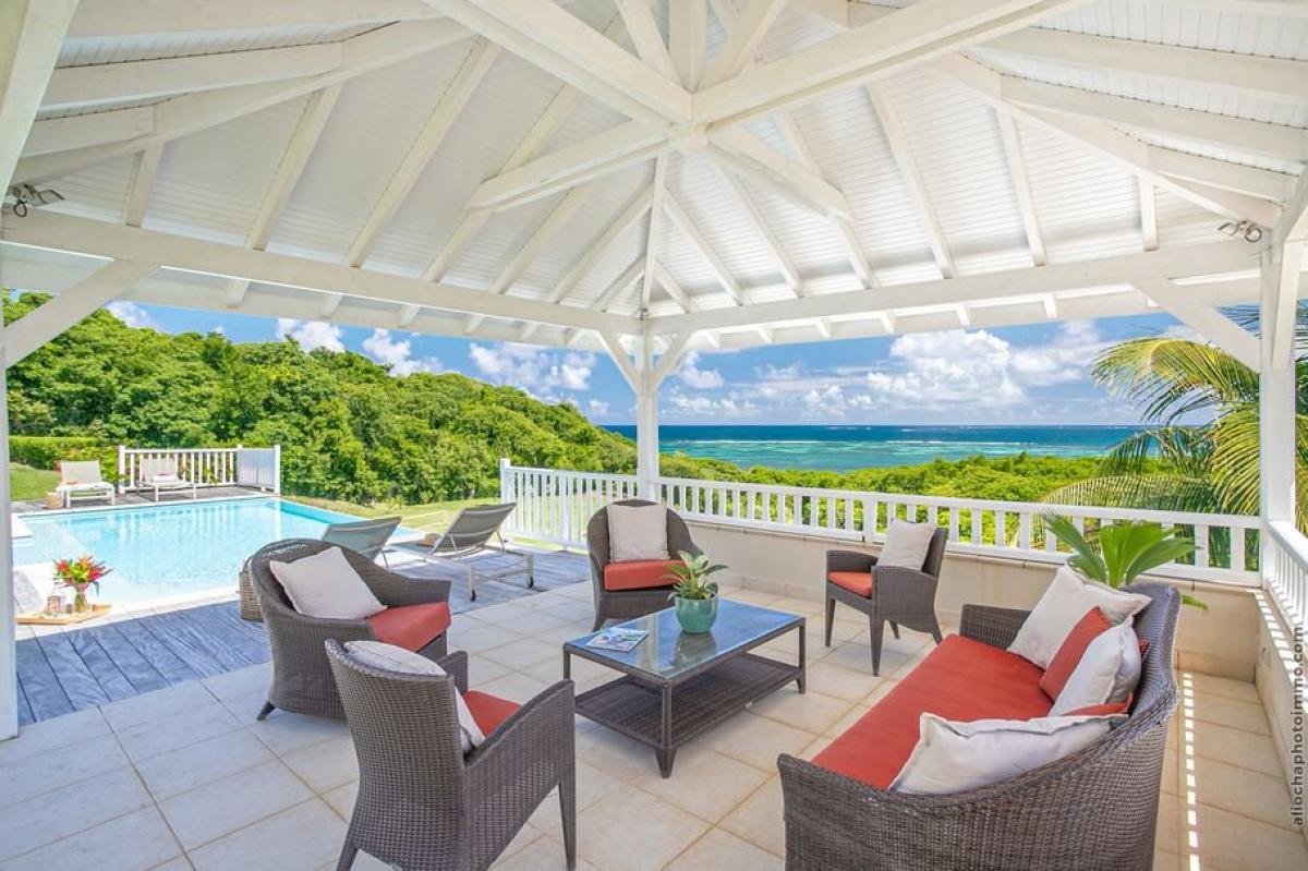 Location_Villa_Le_Vauclin_Martinique_12 personnes -salon carbet